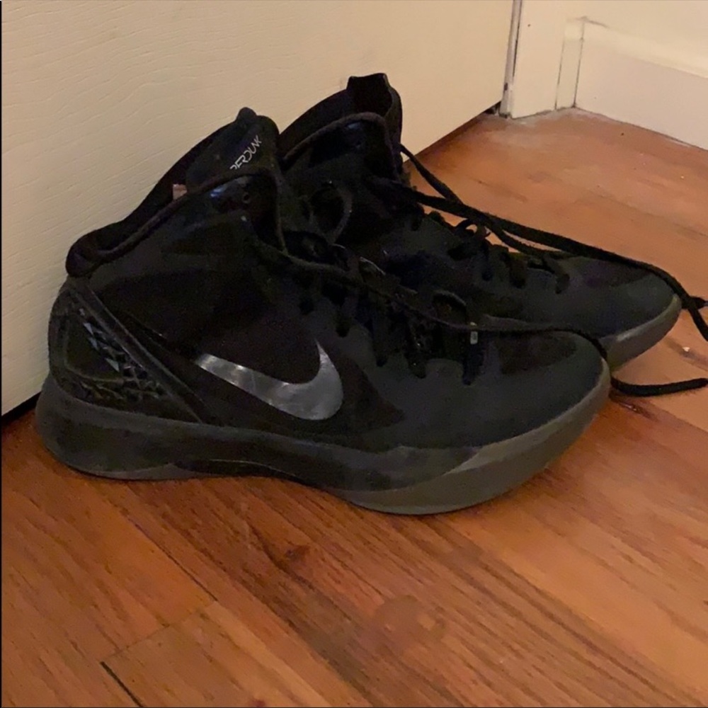 Nike Hyperdunk Men’s 9